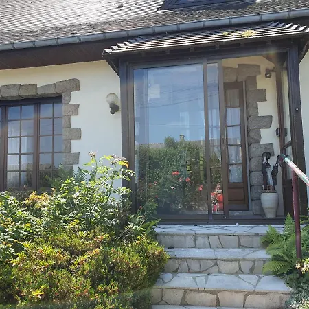Maison Dans Le Bourg Les Pieux Exterior foto
