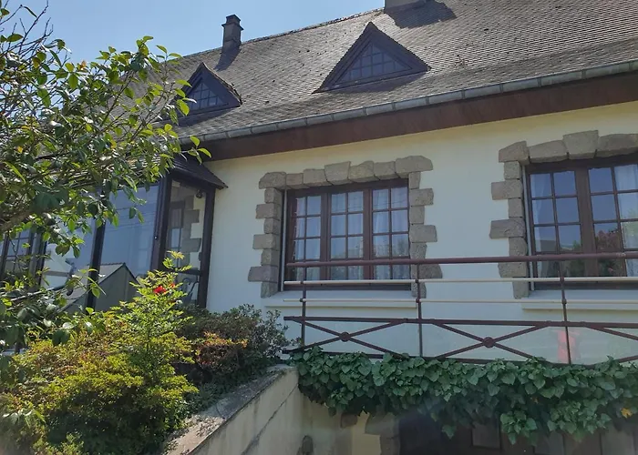 Maison Dans Le Bourg