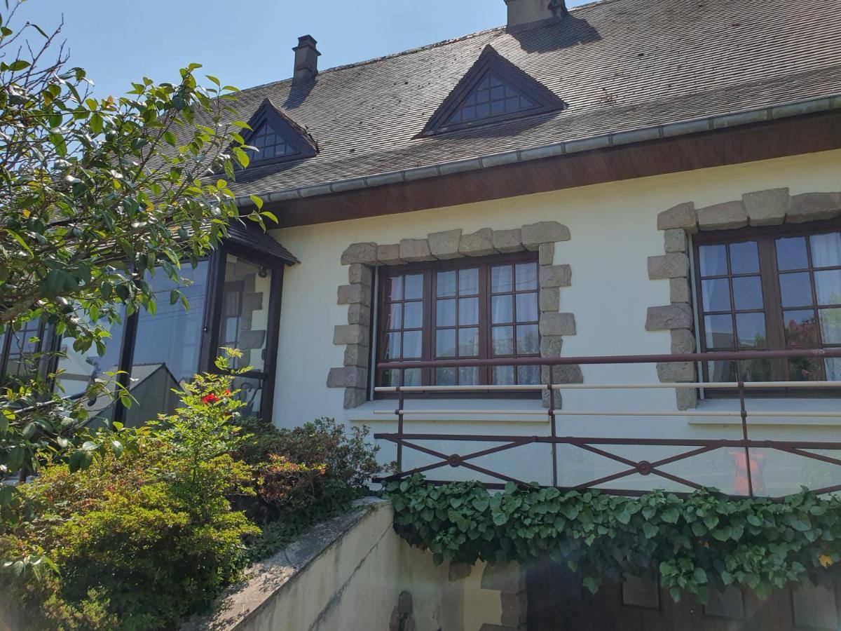 Maison Dans Le Bourg *